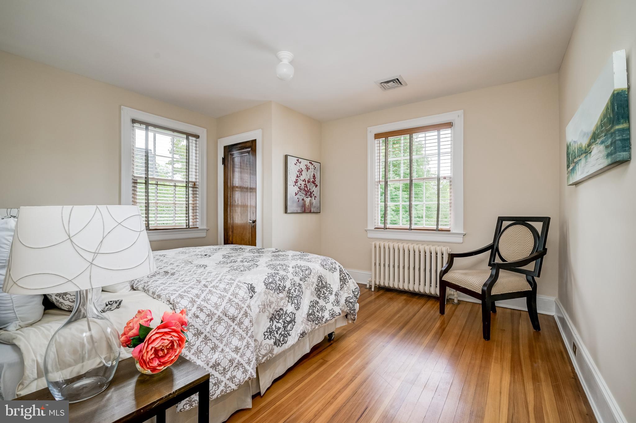 CHEVY CHASE - Residential