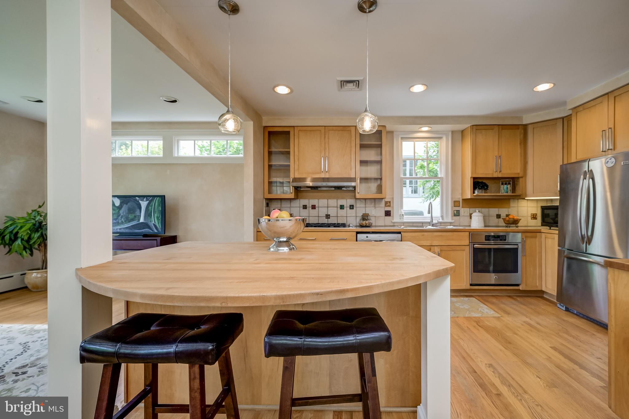 CHEVY CHASE - Residential