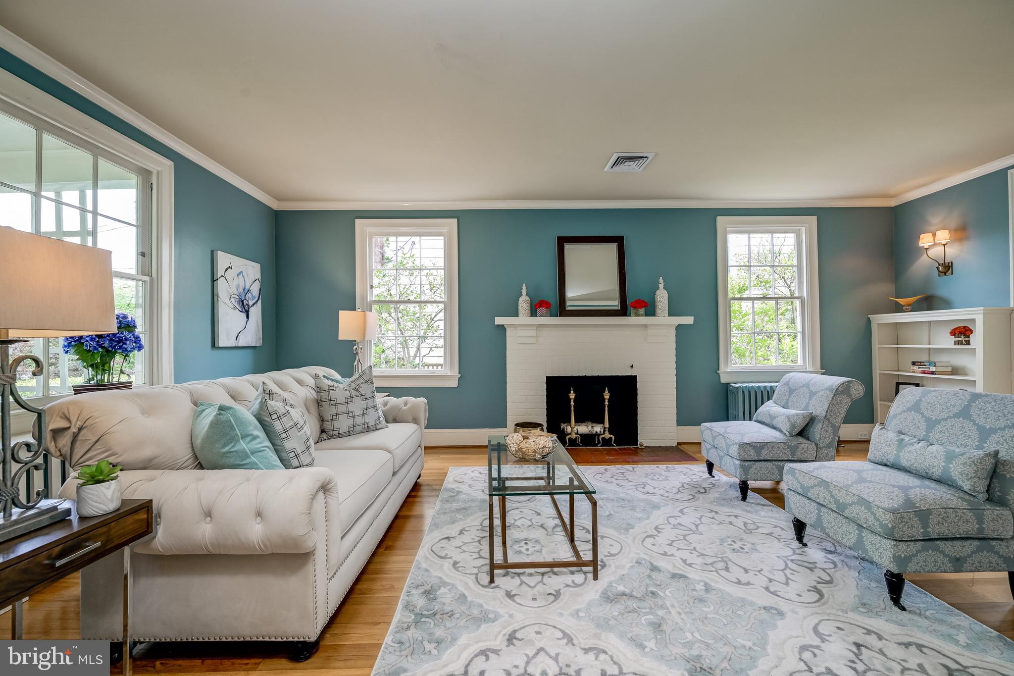 CHEVY CHASE - Residential