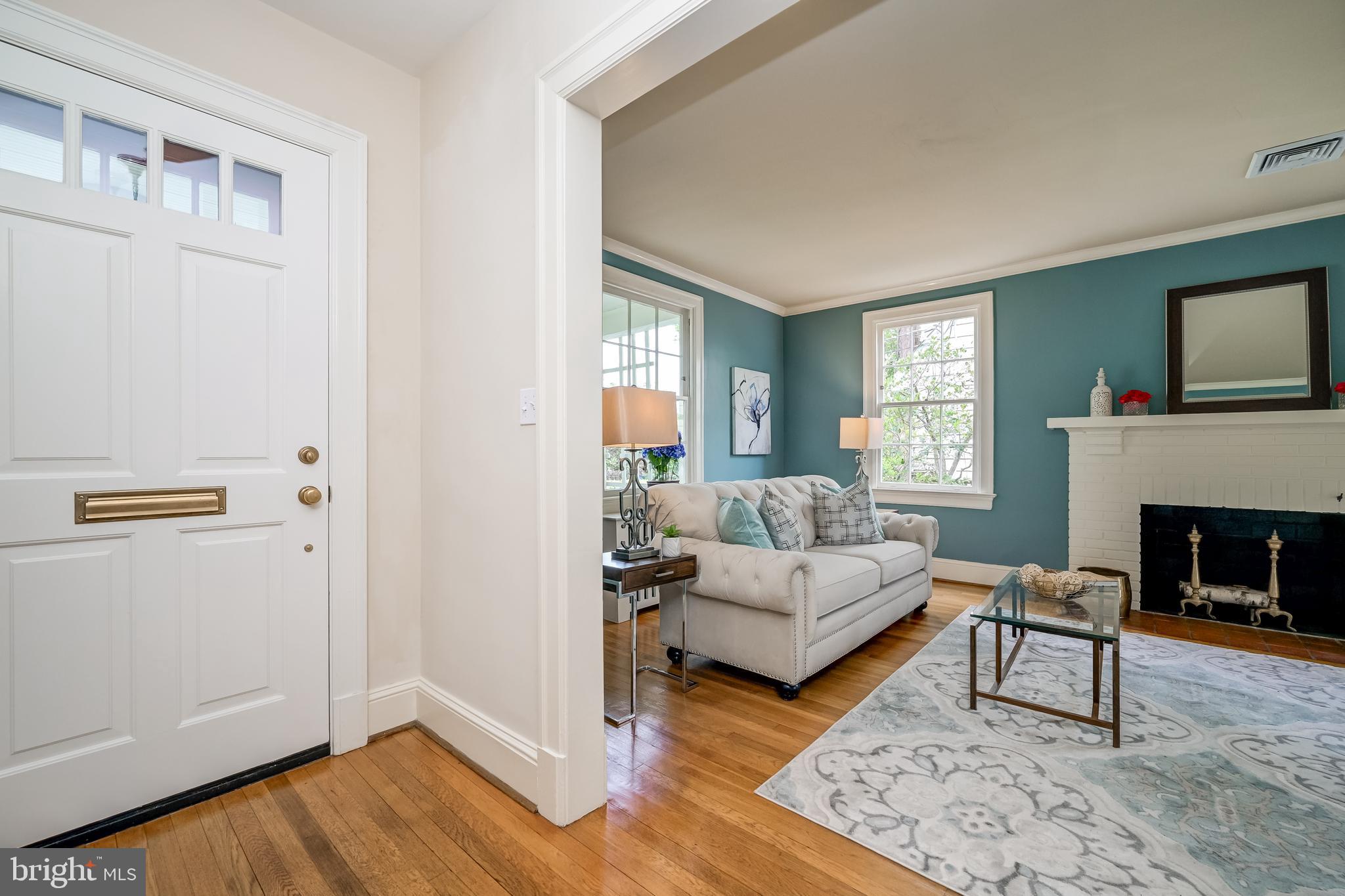 CHEVY CHASE - Residential