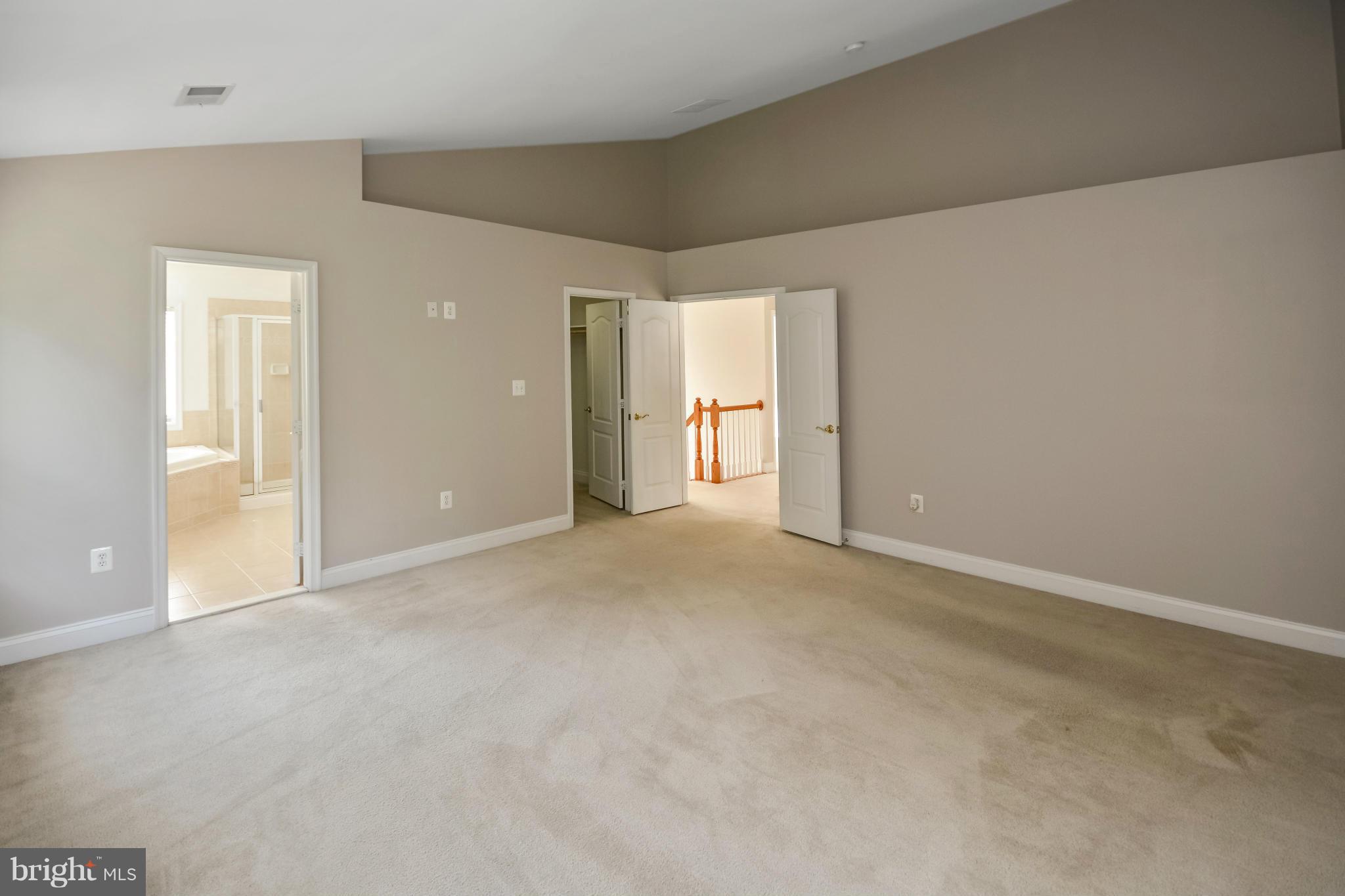 SPYGLASS HILL - Residential