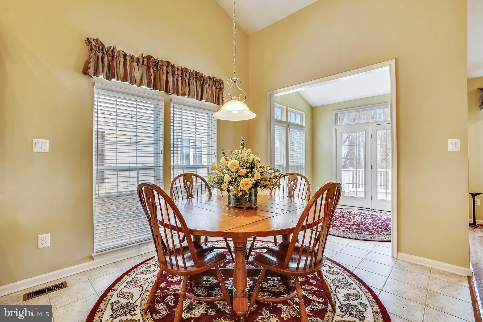 ELLICOTT MEADOWS - Residential