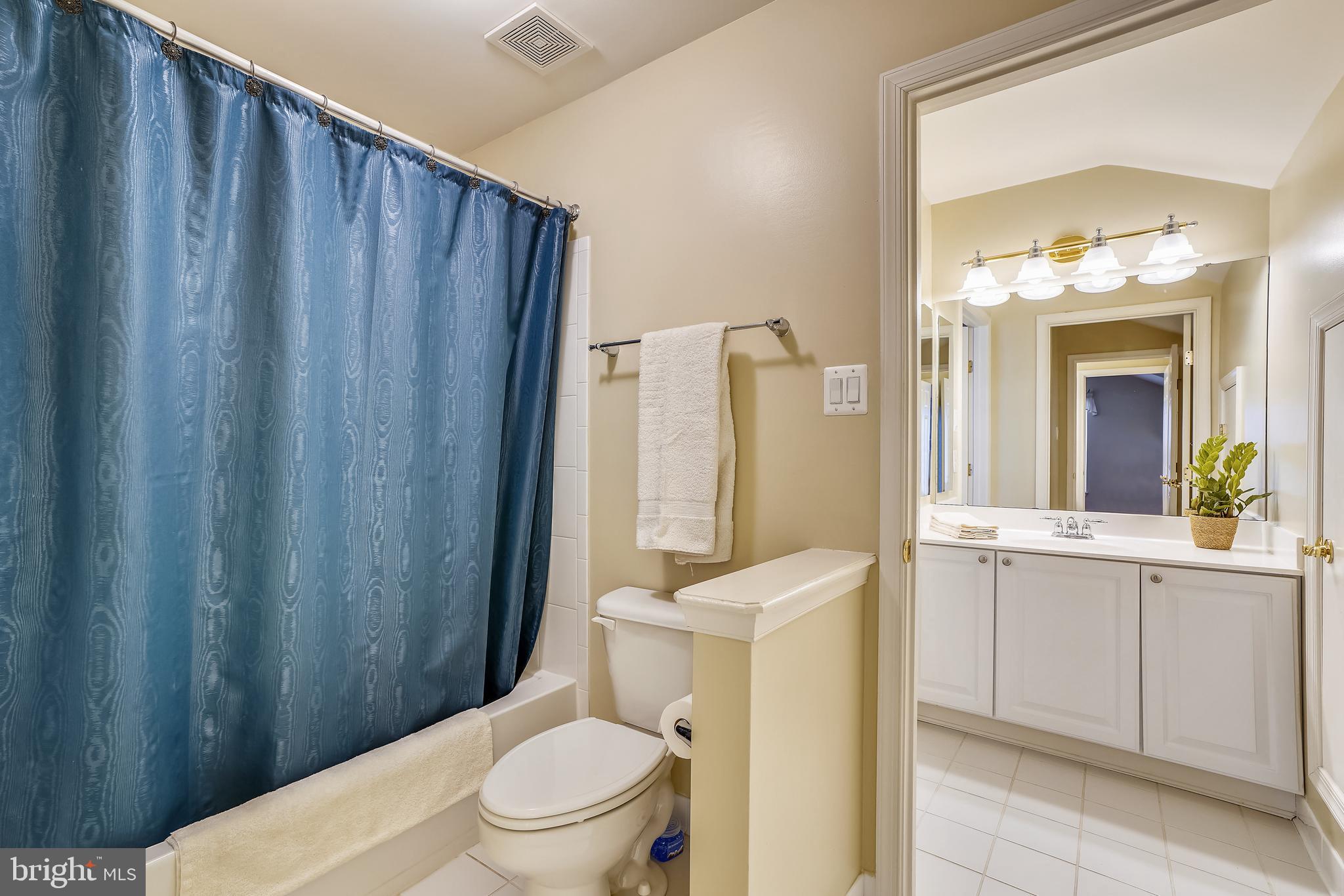 ELLICOTT MEADOWS - Residential