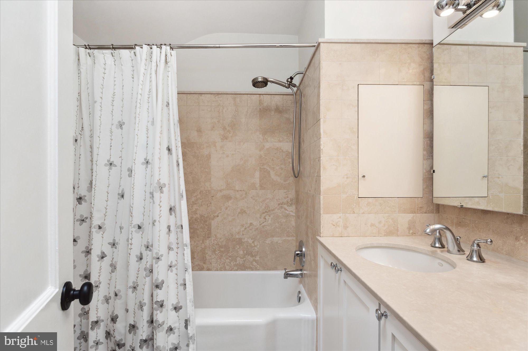 MARTINS ADDITION - Residential