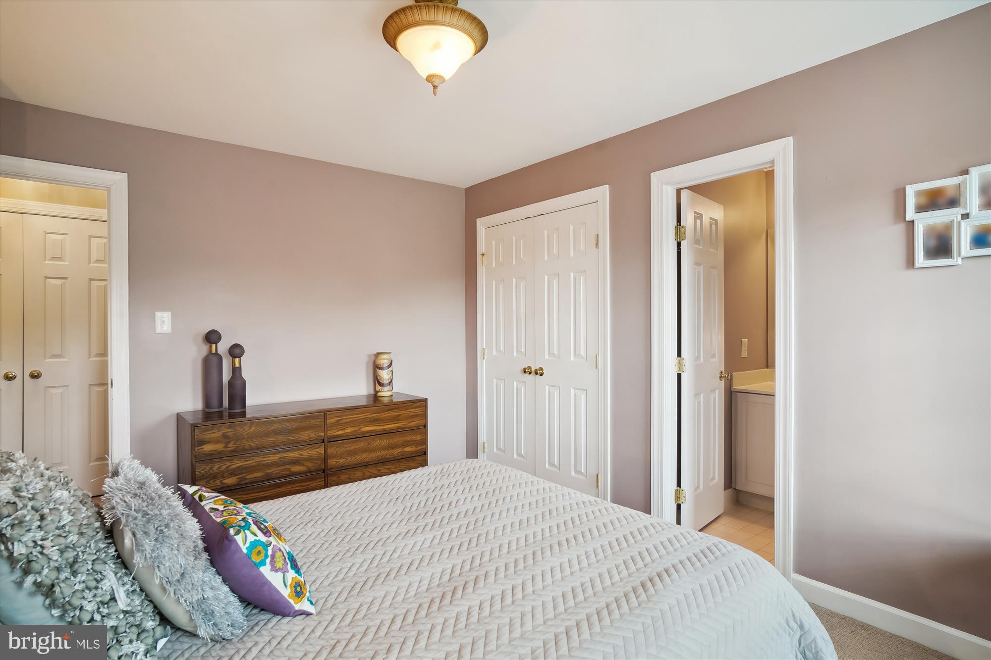 ASHTON MEADOWS - Residential