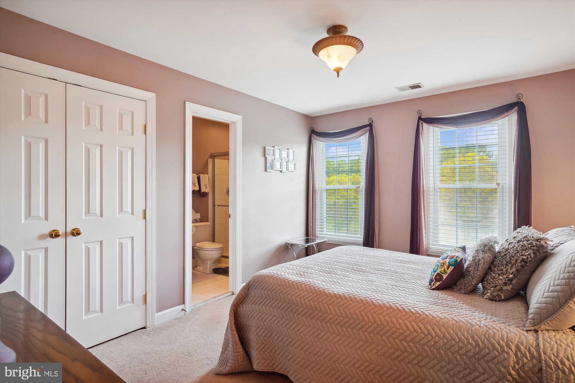 ASHTON MEADOWS - Residential