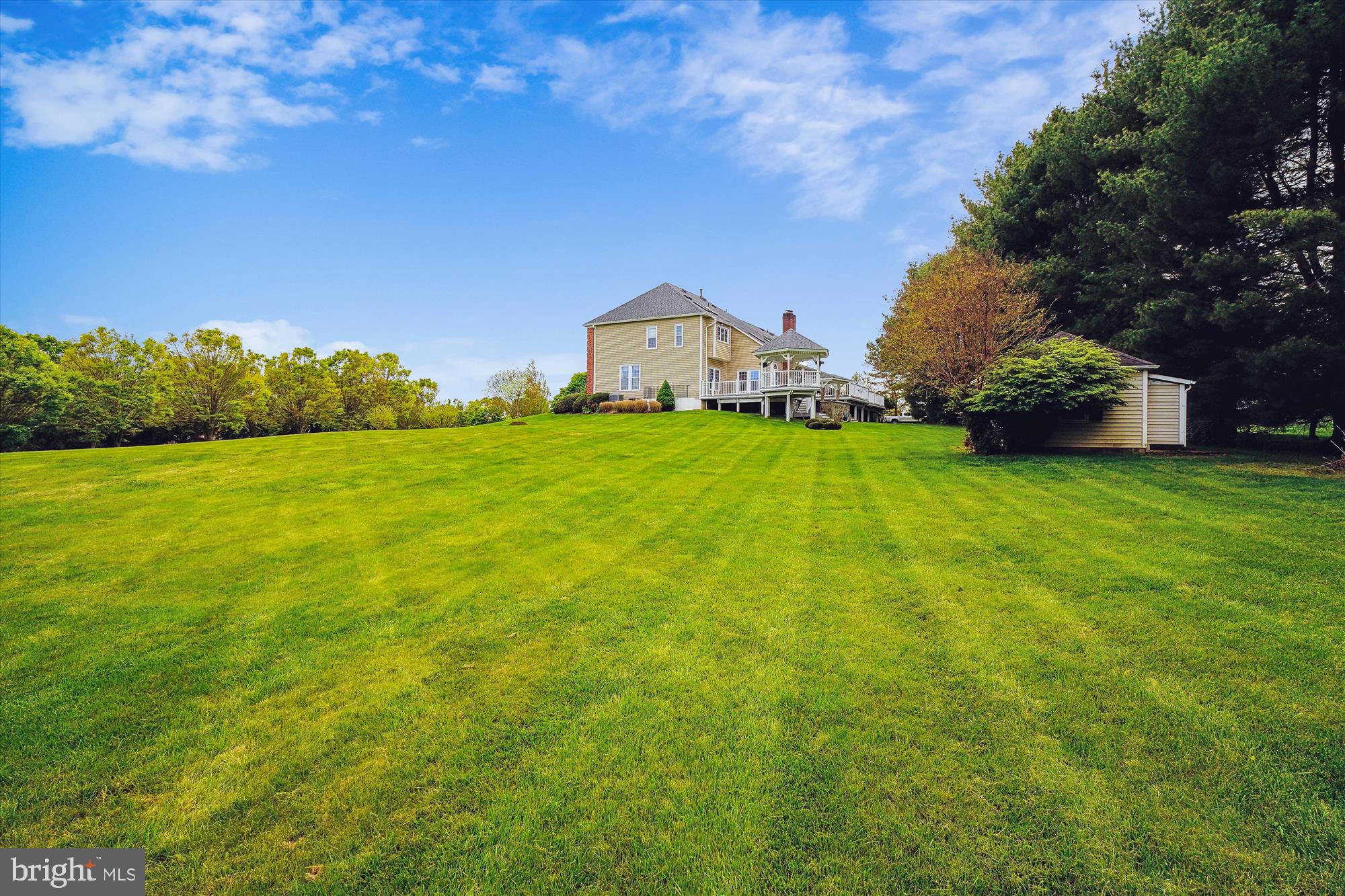 ASHTON MEADOWS - Residential