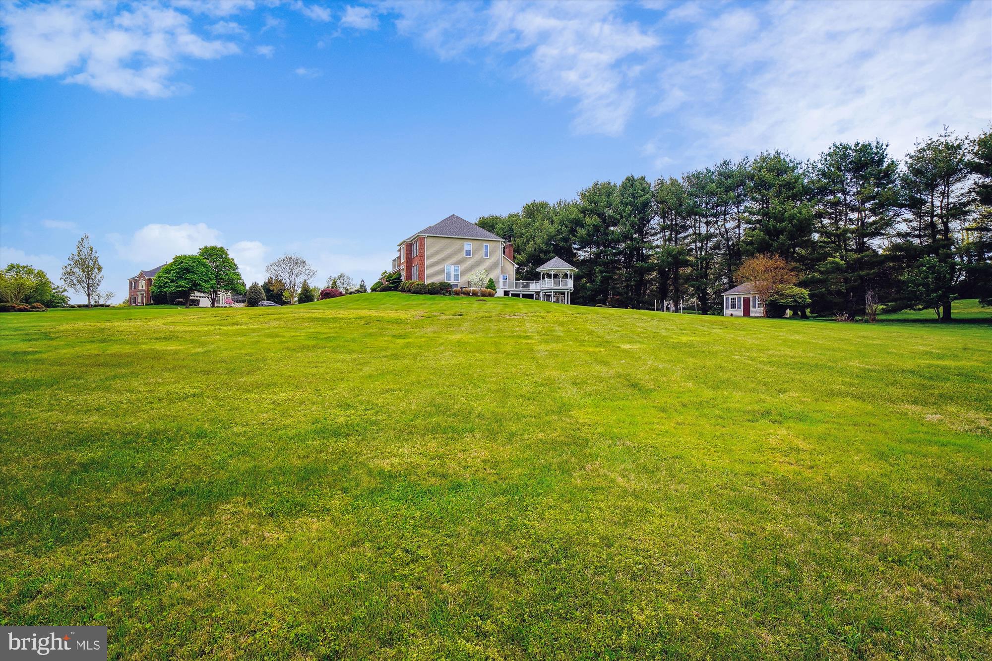 ASHTON MEADOWS - Residential