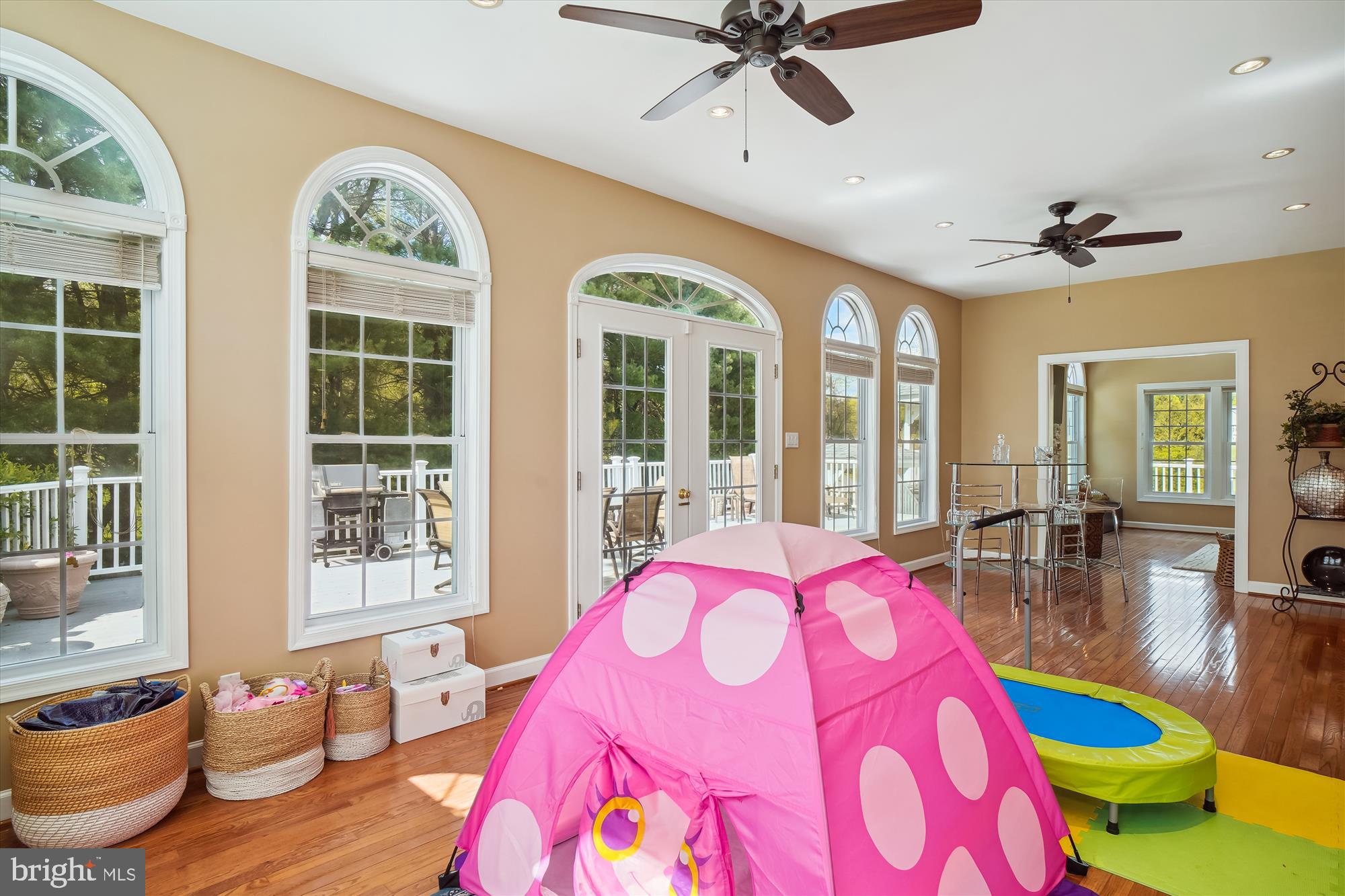 ASHTON MEADOWS - Residential