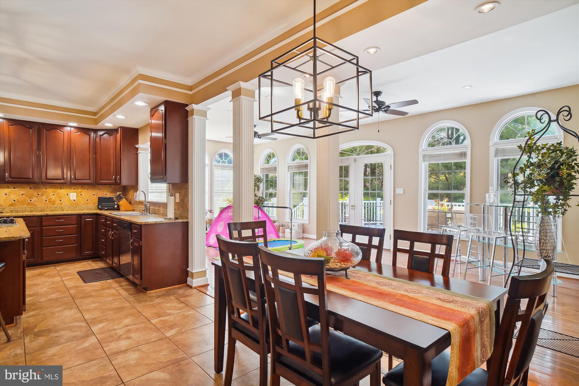 ASHTON MEADOWS - Residential