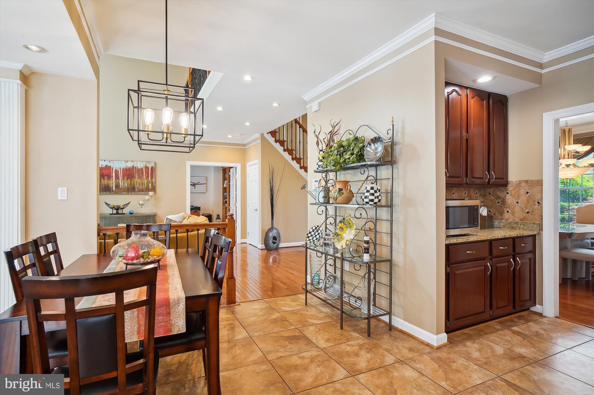 ASHTON MEADOWS - Residential