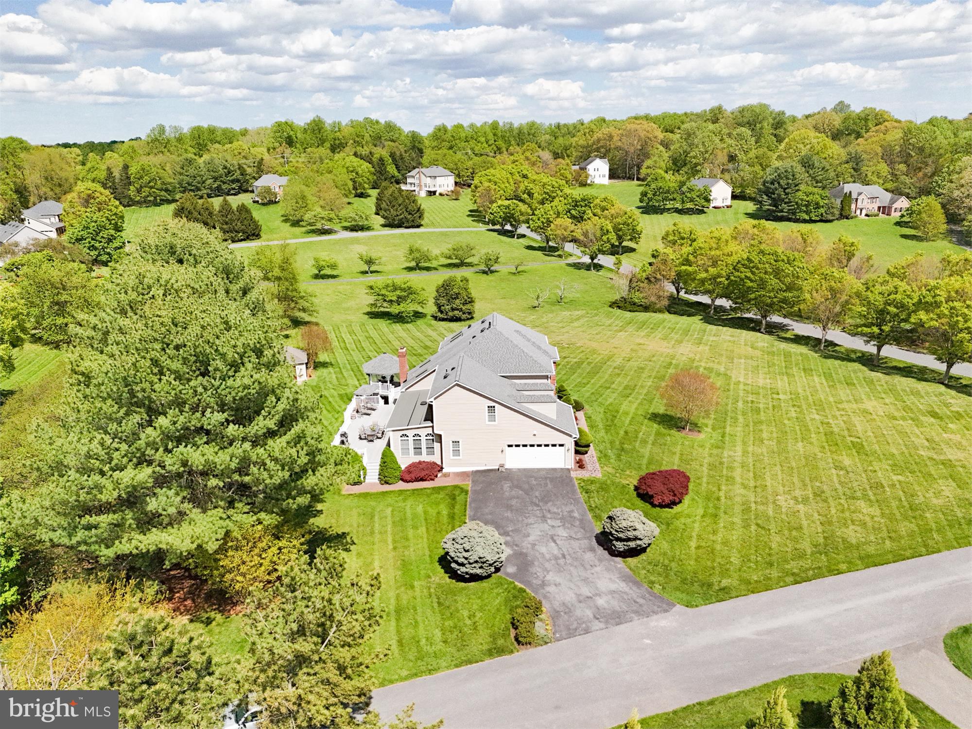 ASHTON MEADOWS - Residential