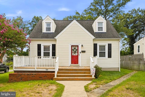 Homes For Sale - 924 Nichols Drive<br/> LAUREL, MD 20707