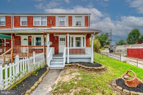 Townhouse For Rent - 1902 Kelmore Road<br/> Baltimore County, BALTIMORE, MD 21222