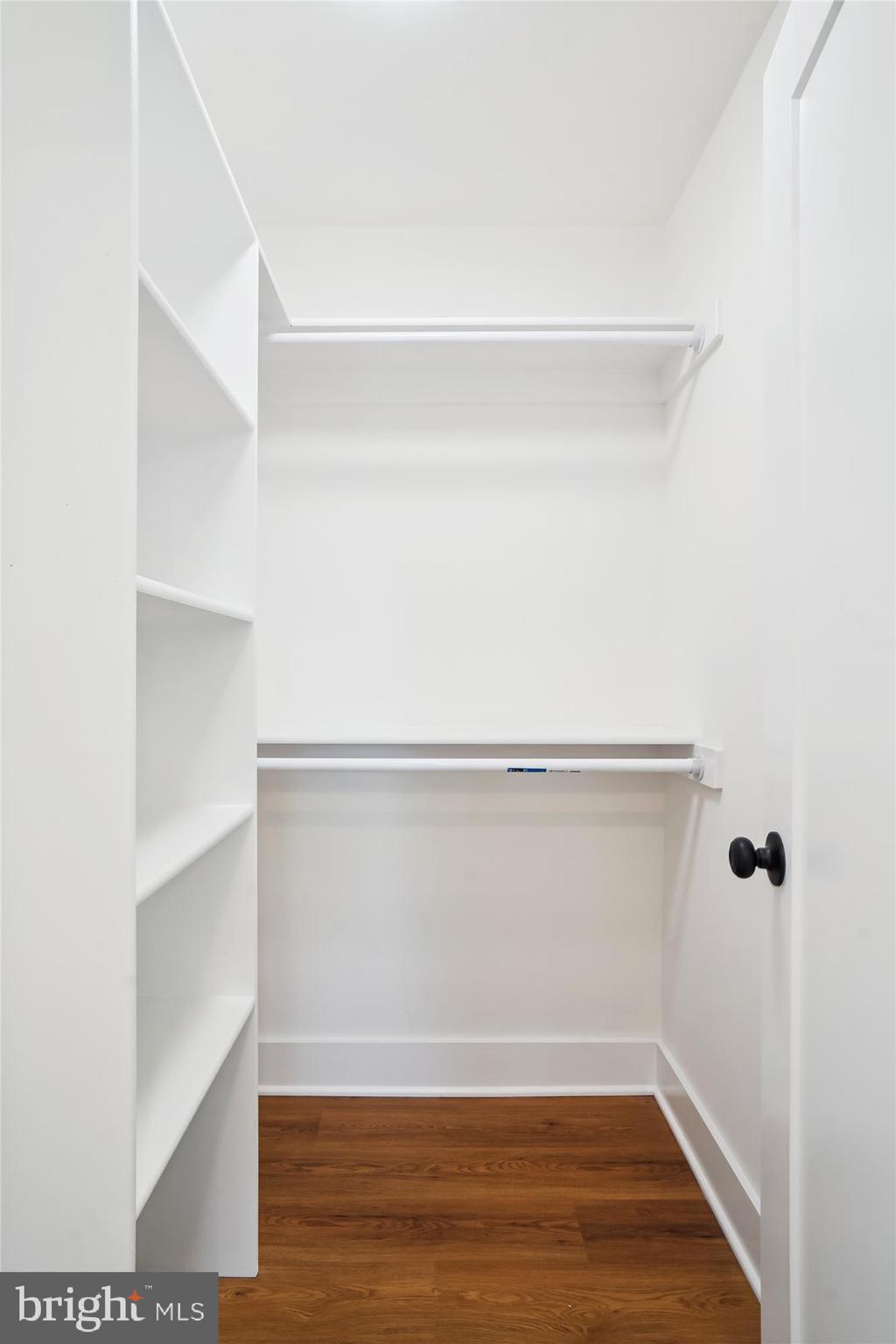 KEN GAR - Residential