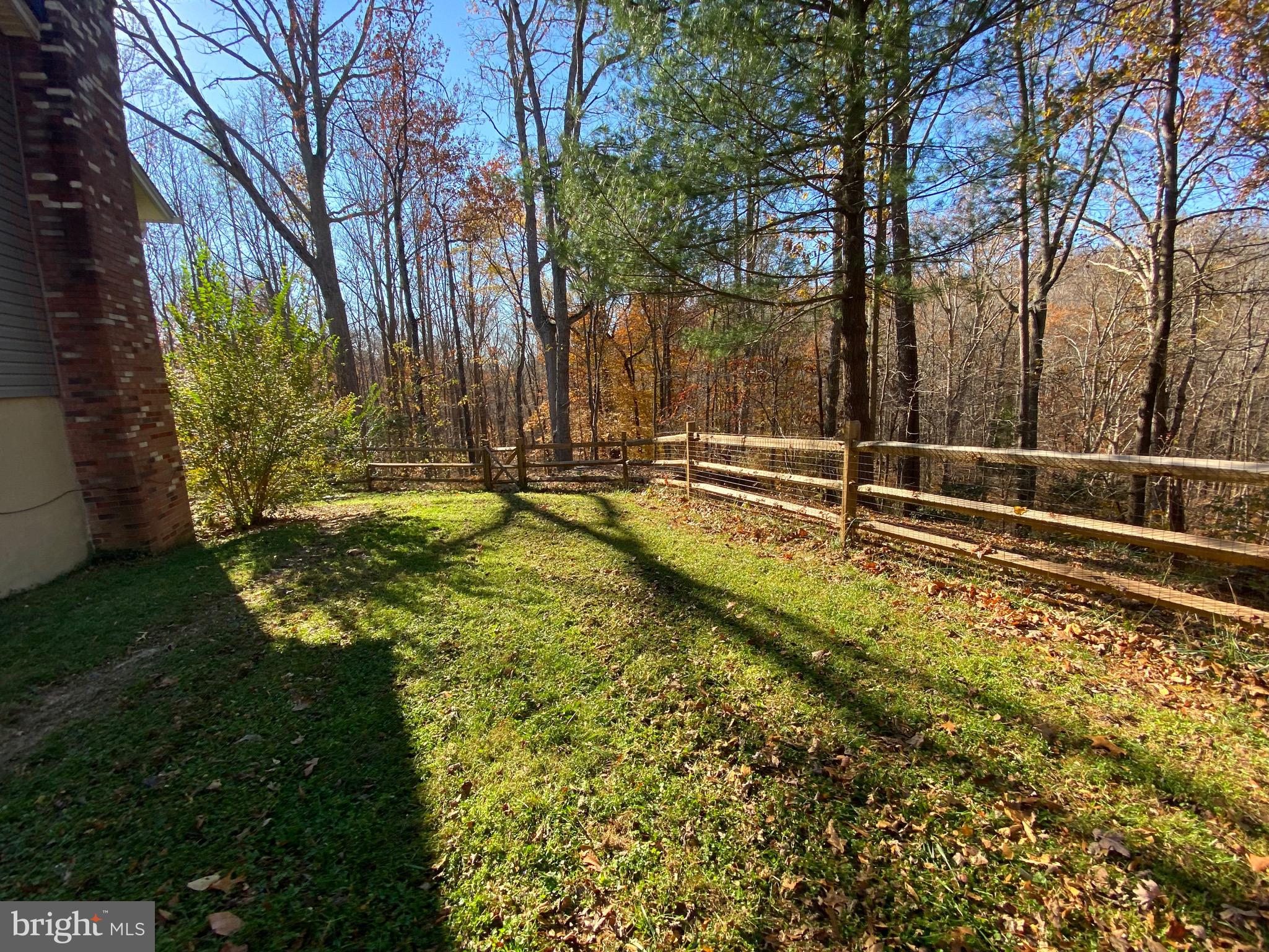 RUSTIC HILLS - Residential