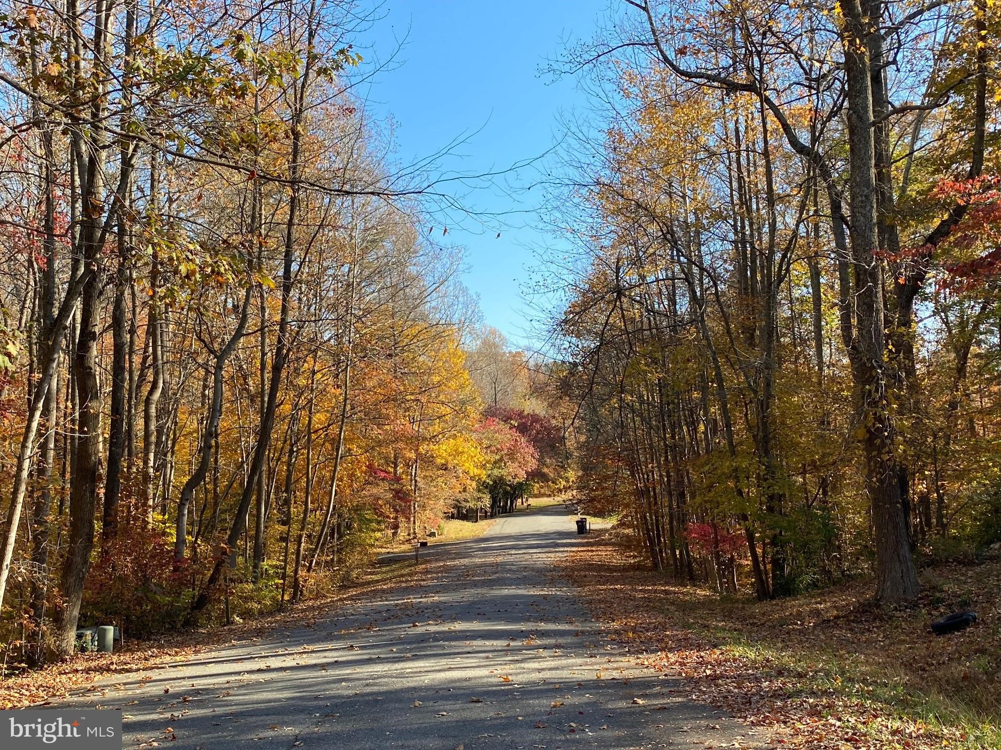 RUSTIC HILLS - Residential