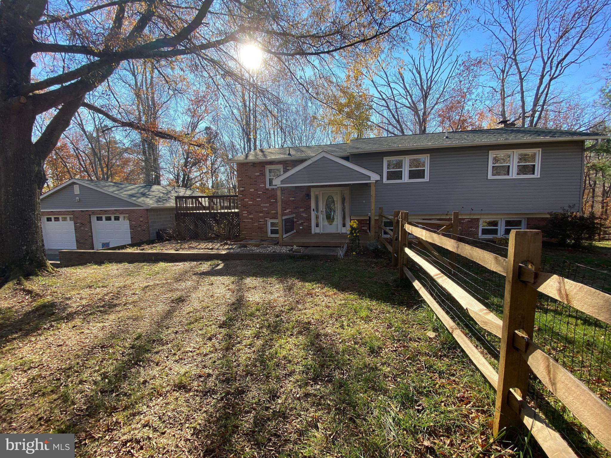 RUSTIC HILLS - Residential