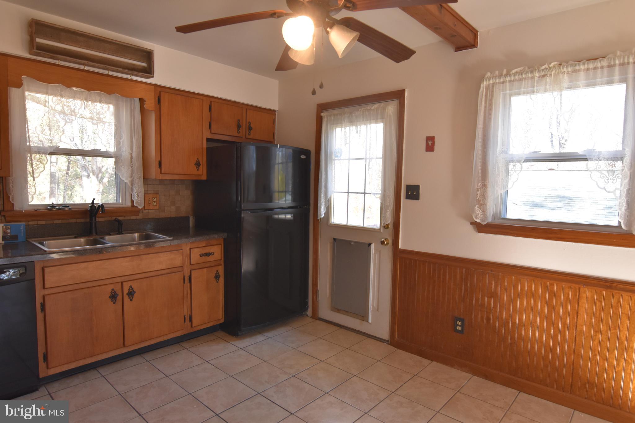 RUSTIC HILLS - Residential