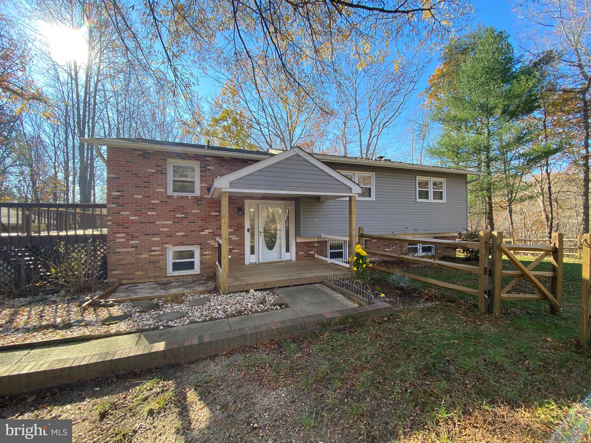 RUSTIC HILLS - Residential