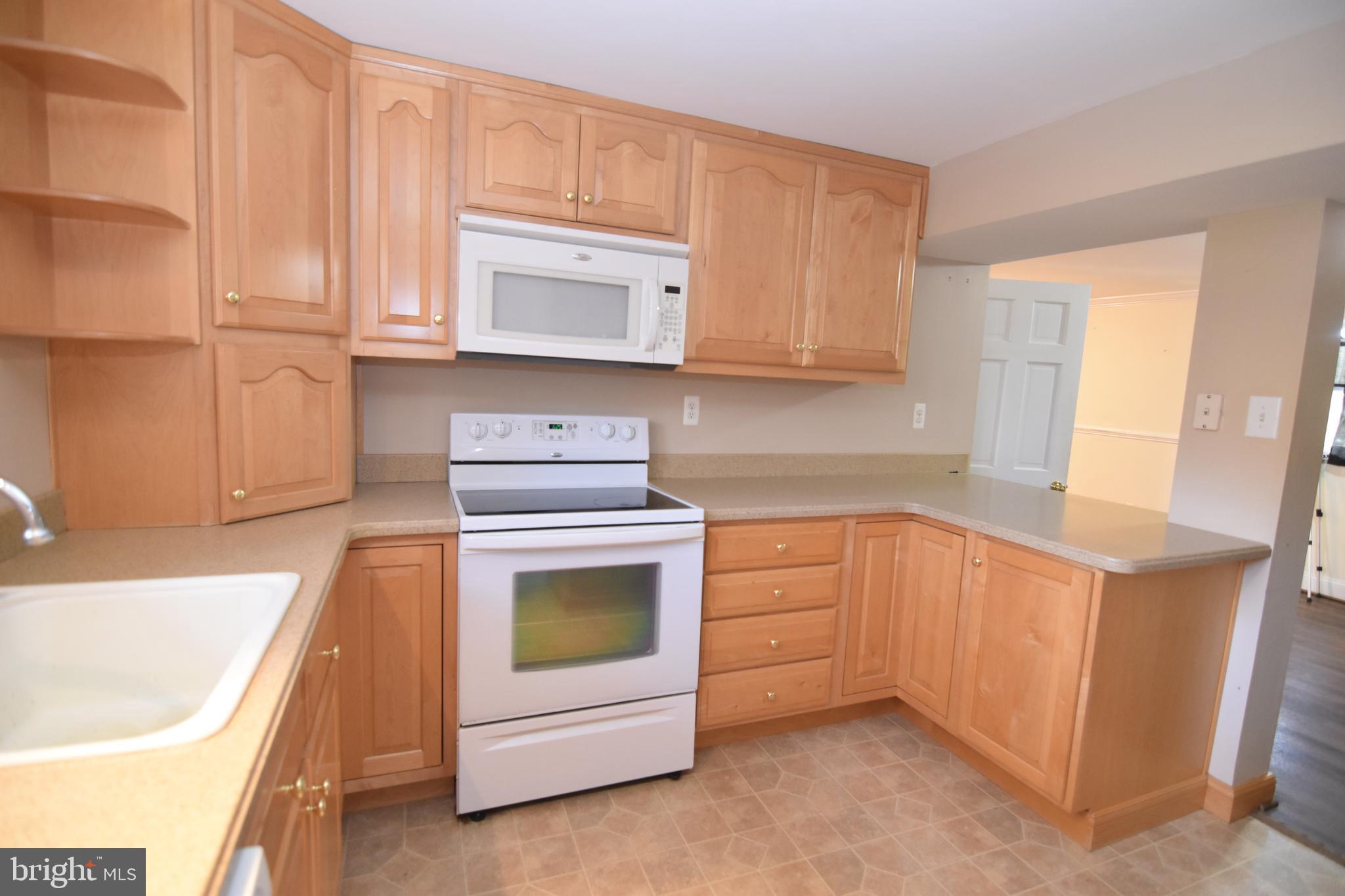 RUSTIC HILLS - Residential