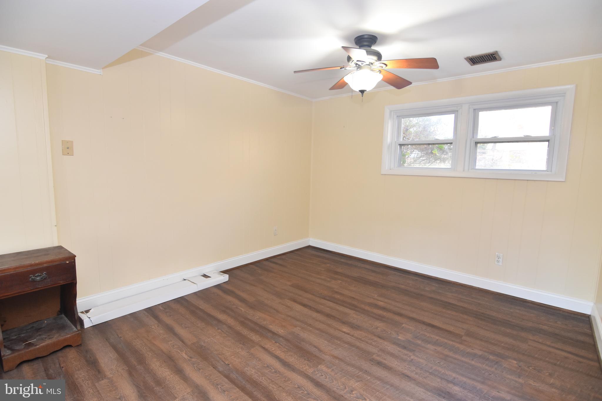 RUSTIC HILLS - Residential