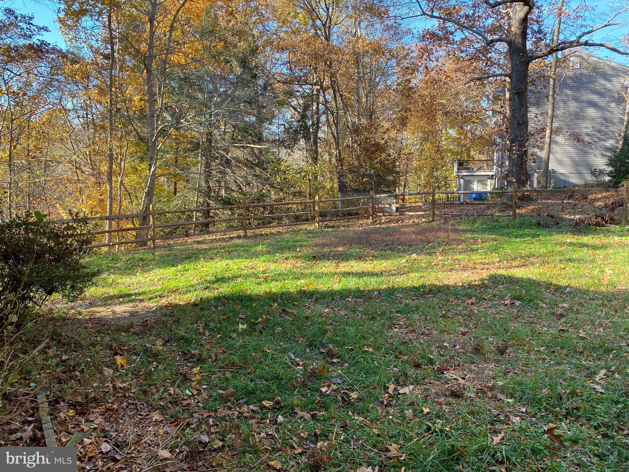 RUSTIC HILLS - Residential