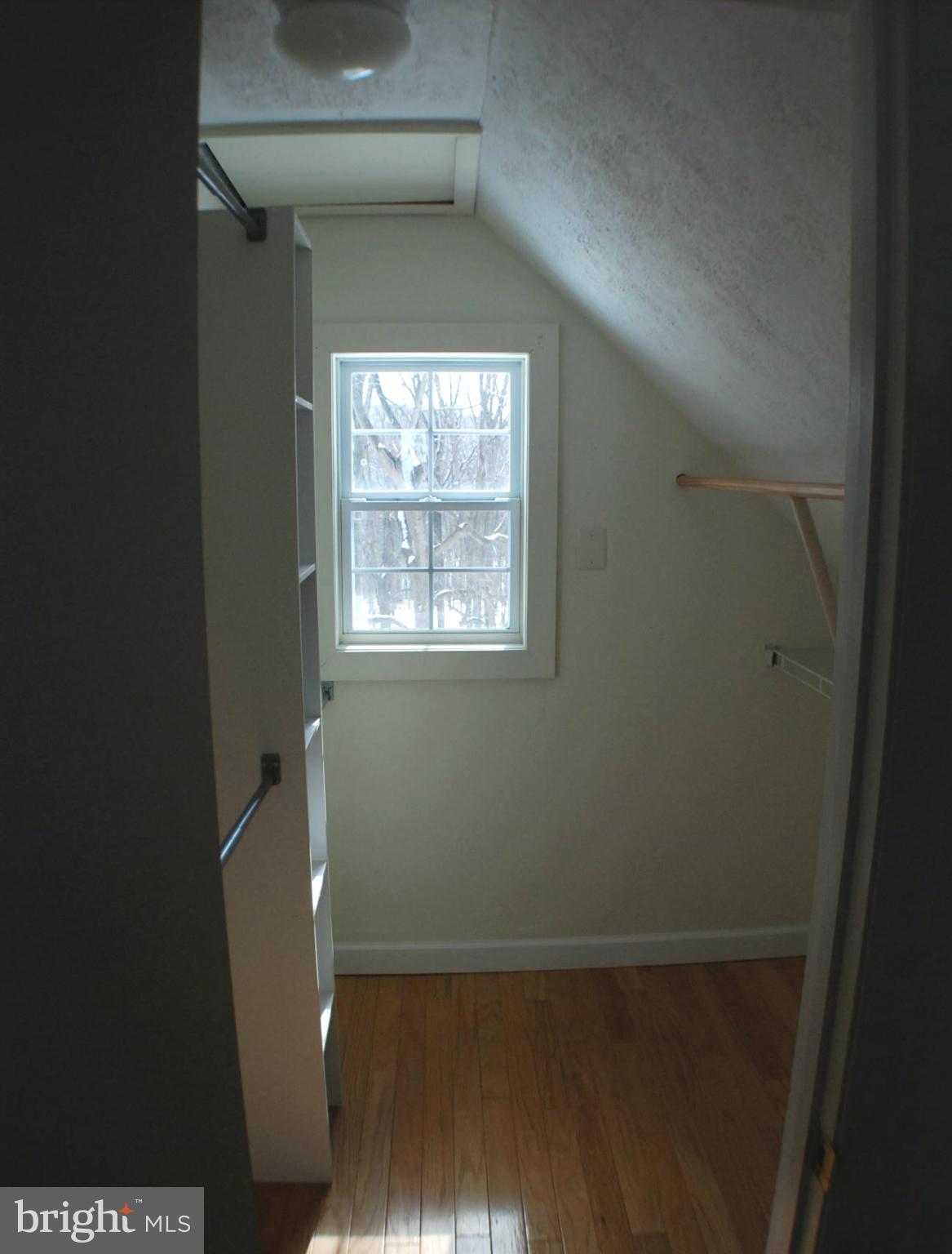 SHENANDOAH RETREAT - Residential