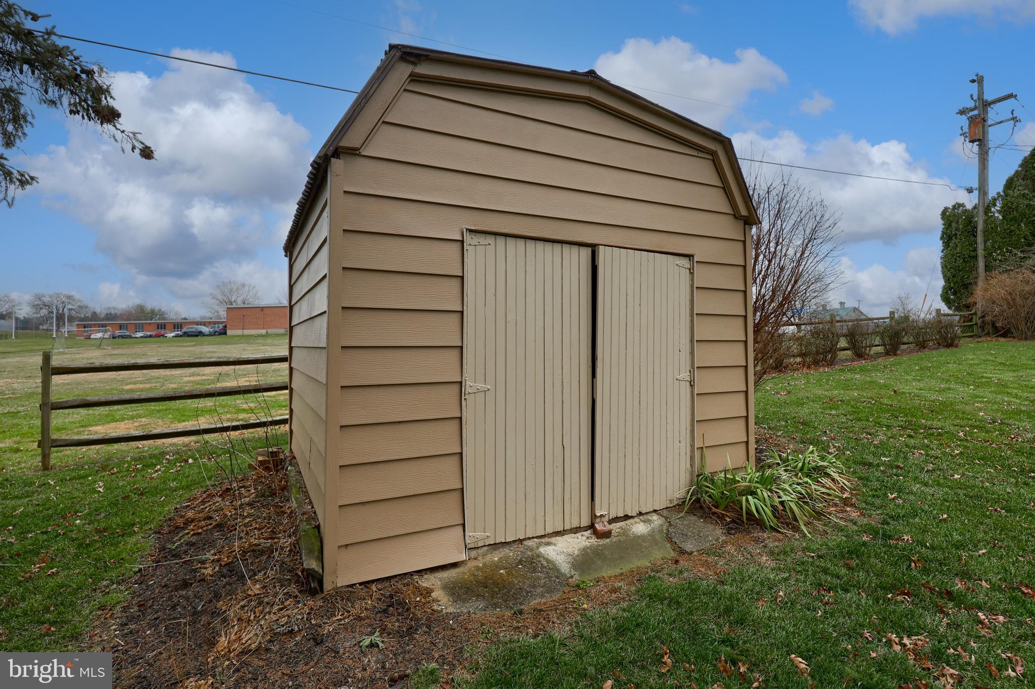 LETORT MANOR - Residential