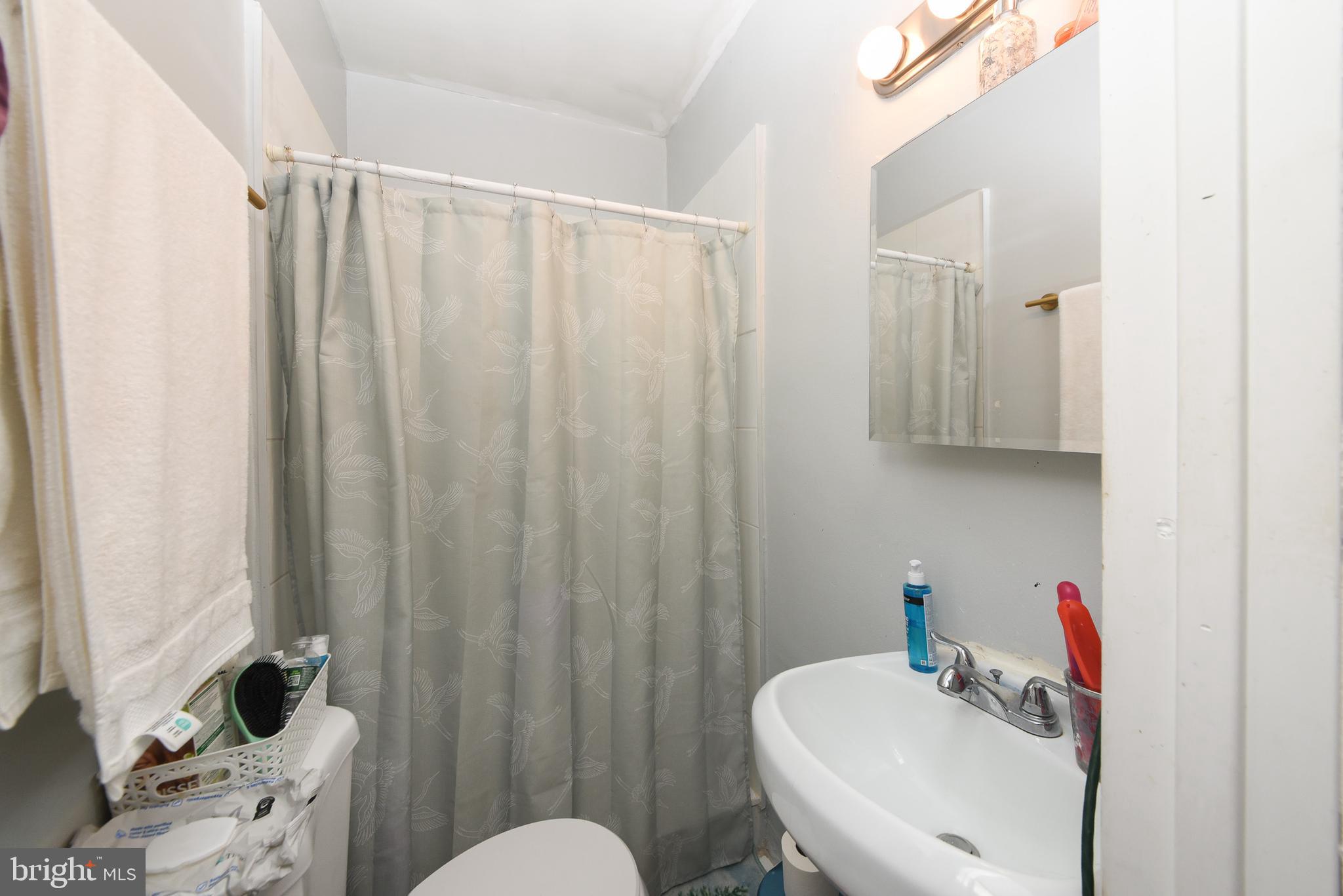 WILLOW GROVE - Commercial Sale