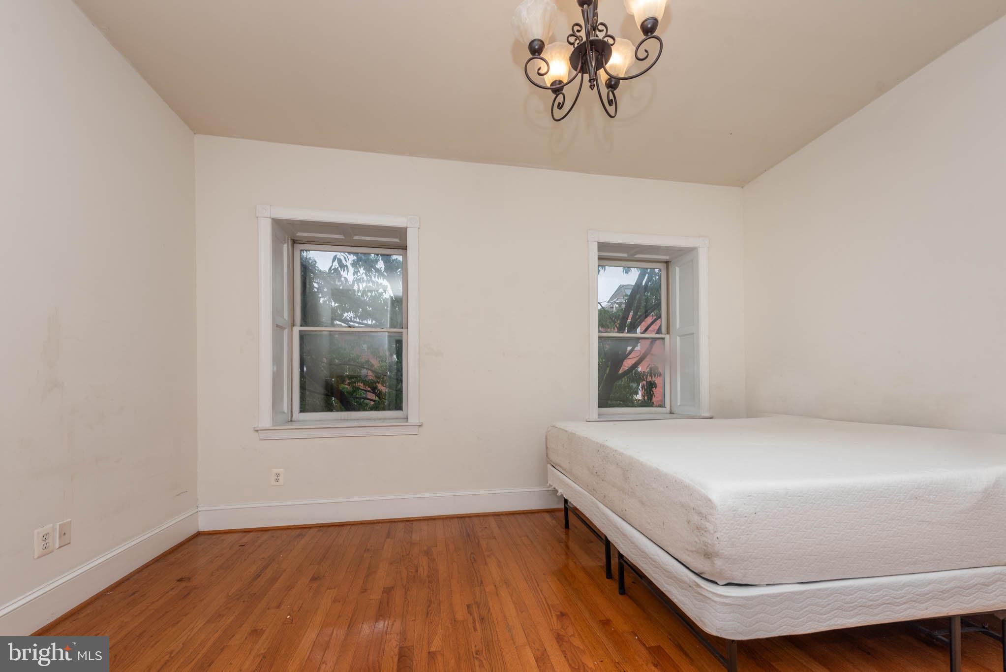 STATION NORTH ARTS DISTRICT - Residential Lease