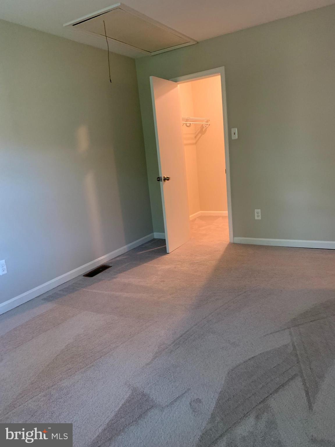 TERRACE TOWNE HOMES OF WOODLAWN - Residential Lease