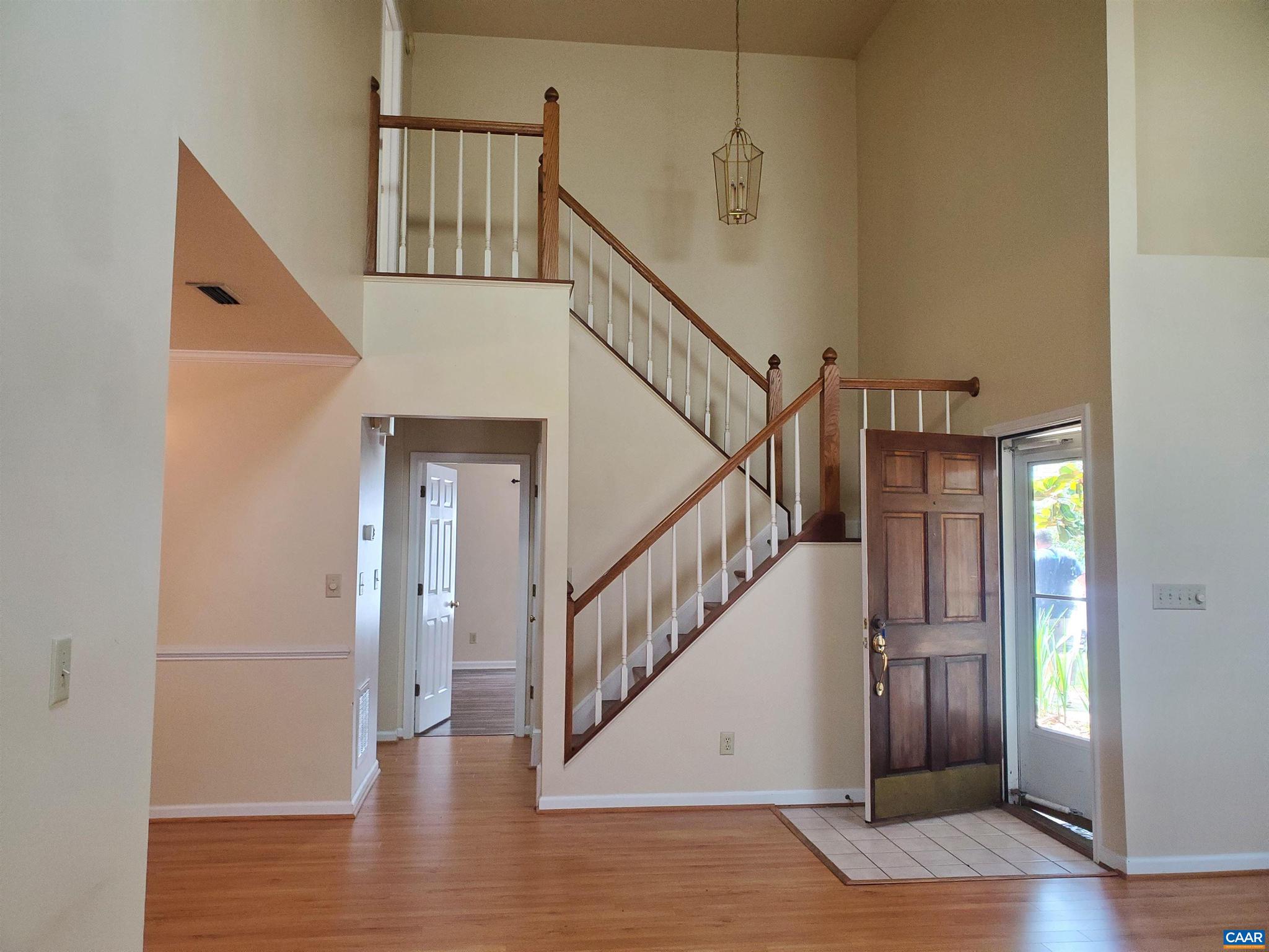 1348 LE PARC TER