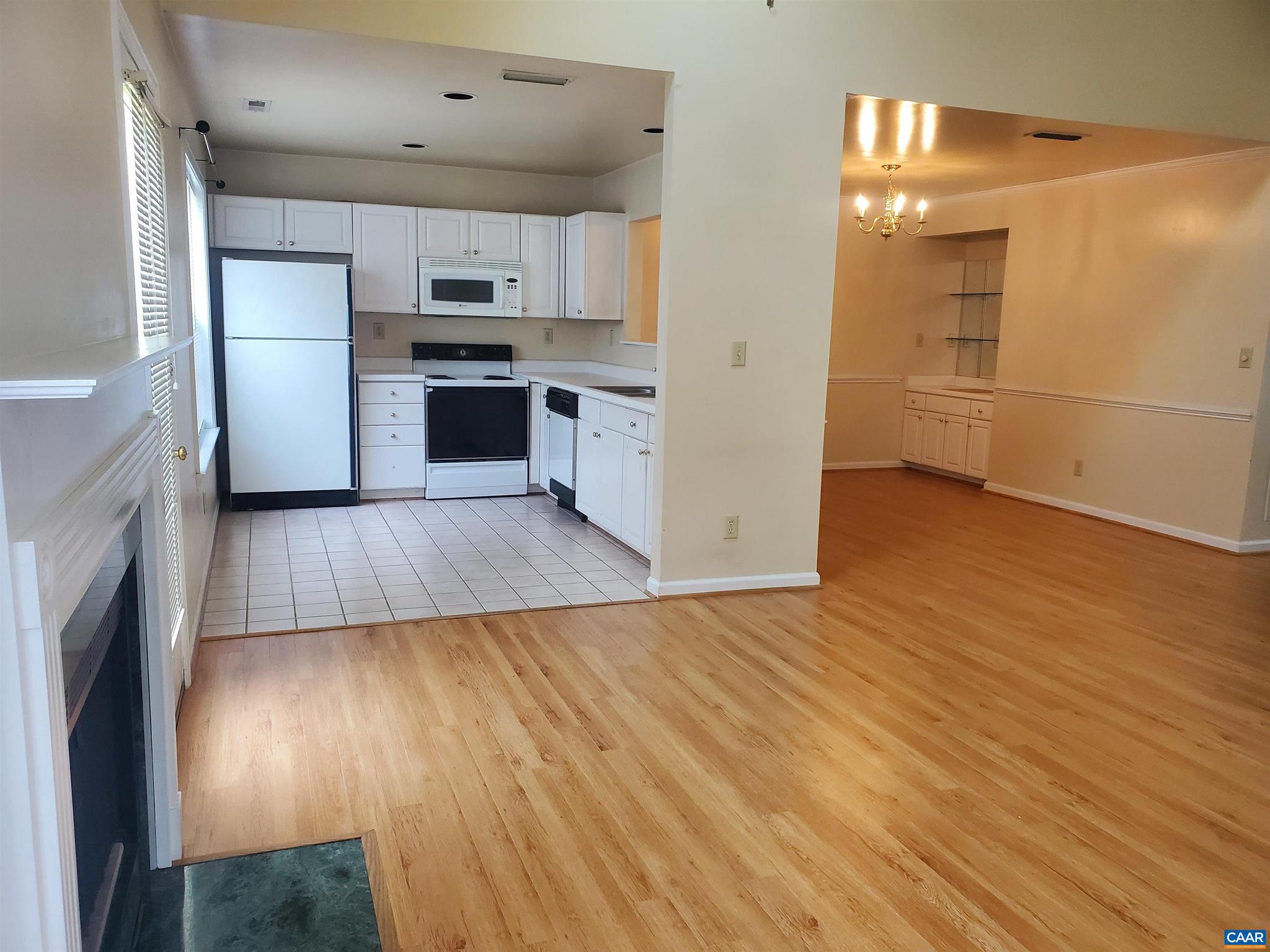 1348 LE PARC TER