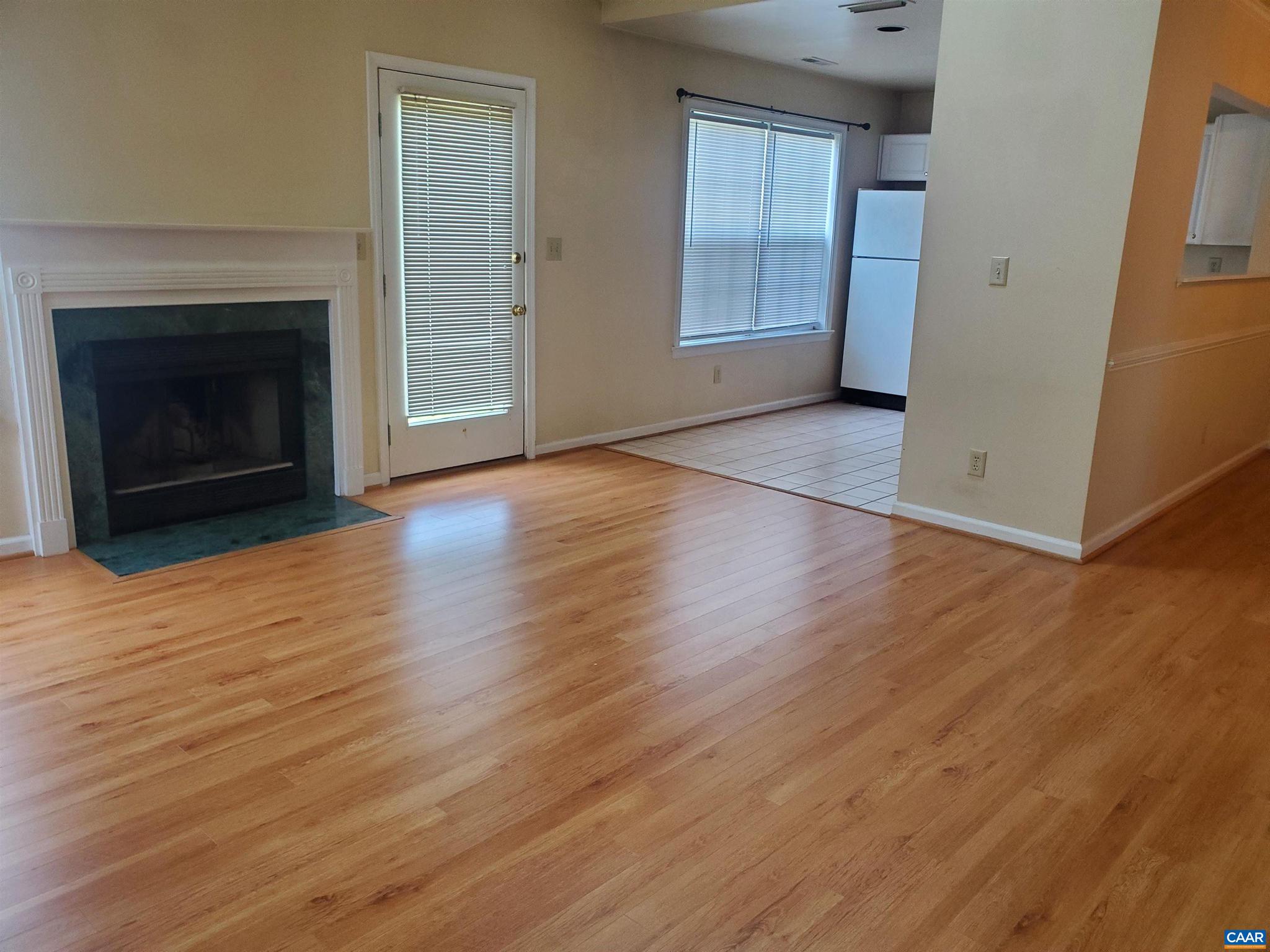 1348 LE PARC TER