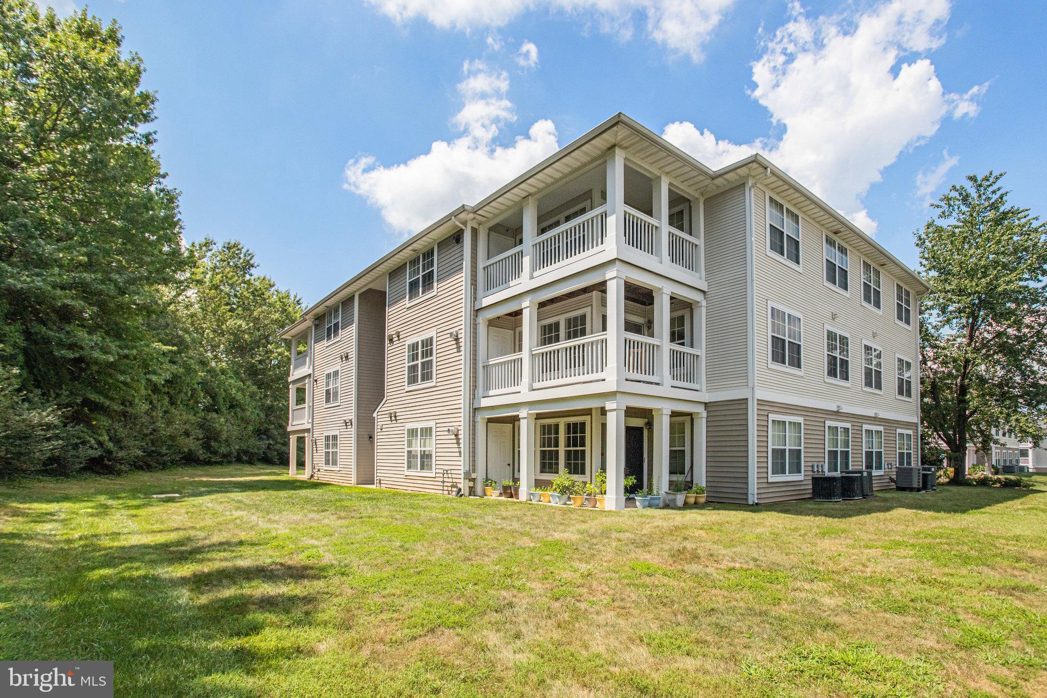 PROSPECT COVE AT LAKESID - Residential