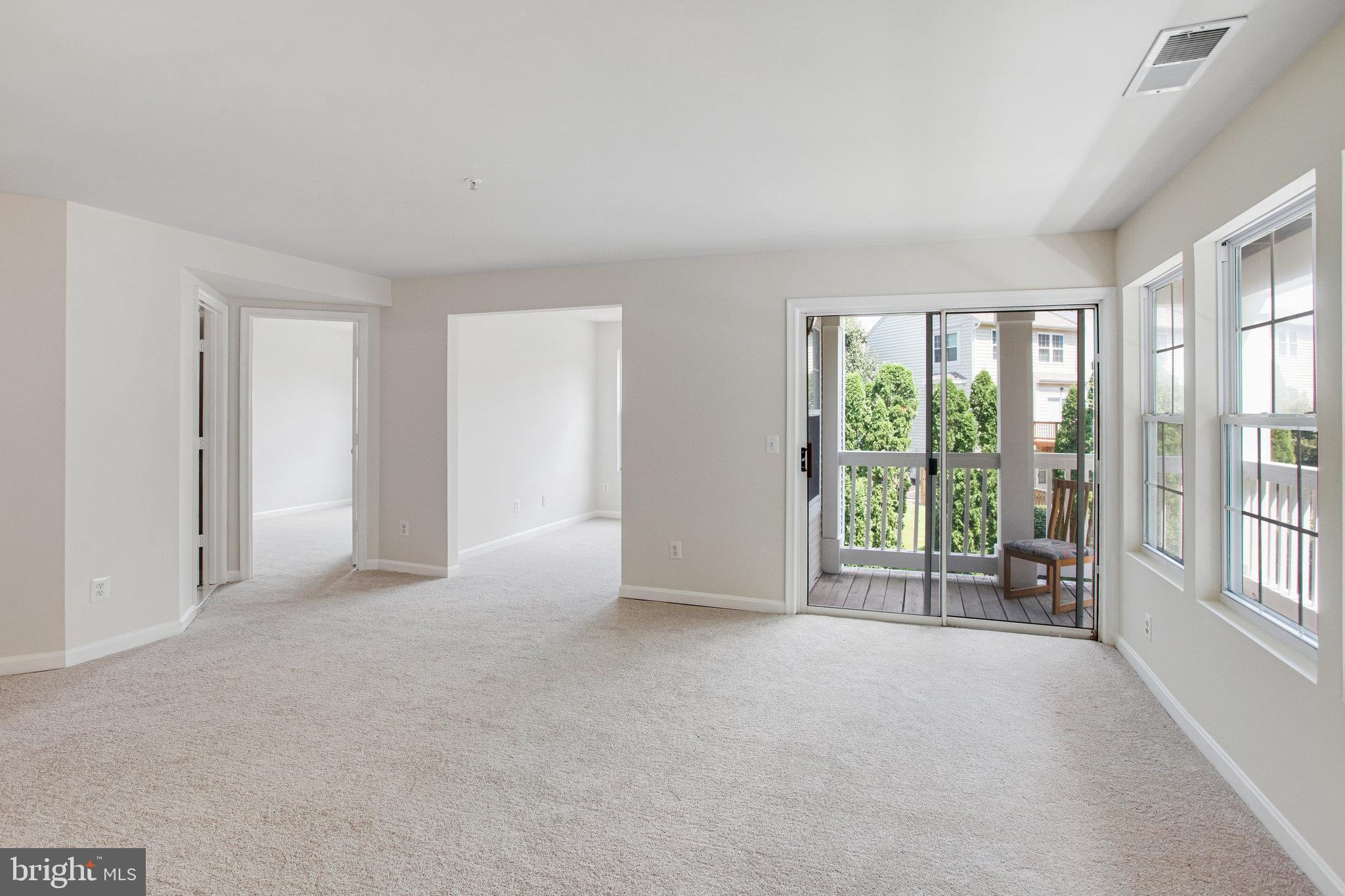 14196 CUDDY LOOP 202