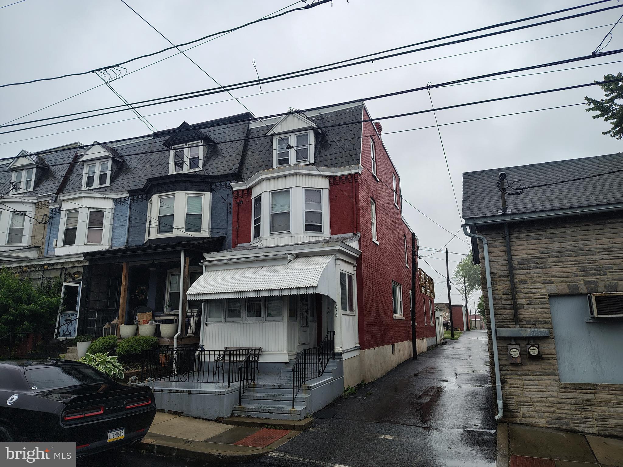 236 N FRANKLIN STREET
