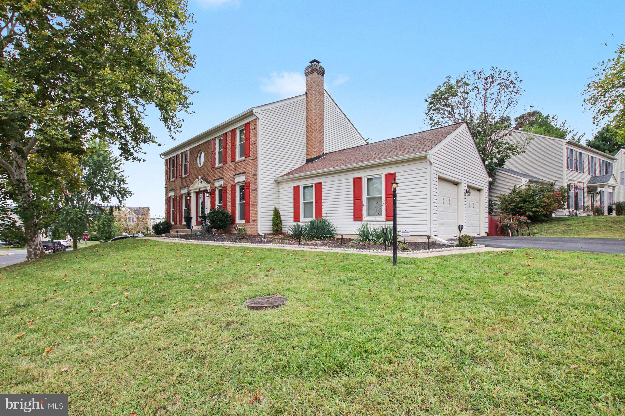 3 BANKSTON COURT