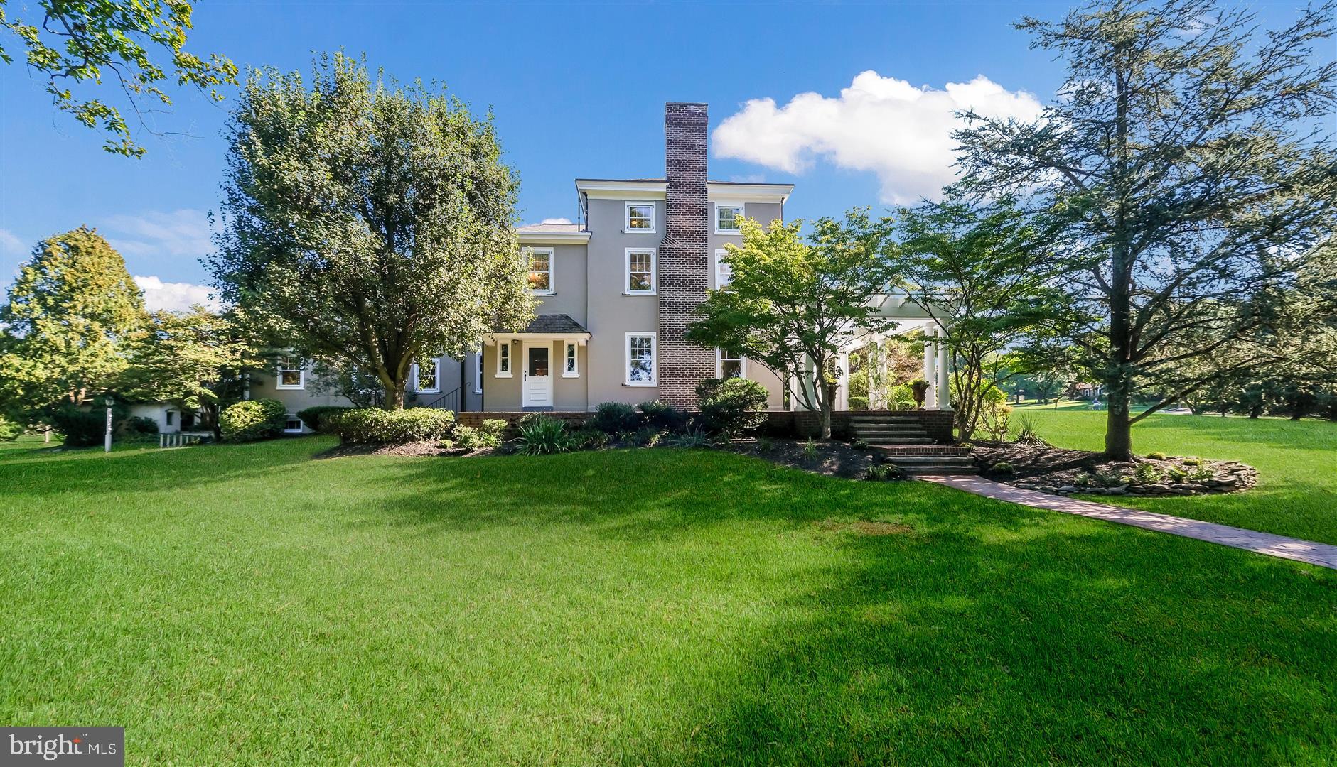 CLOVER CREST - Residential