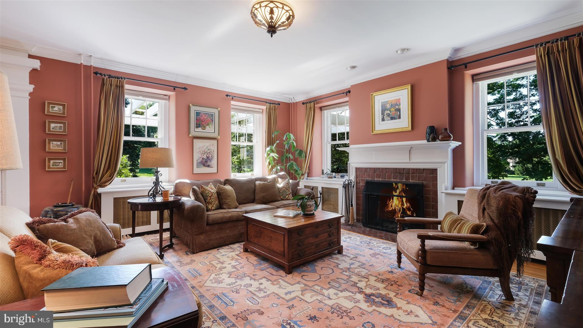 CLOVER CREST - Residential