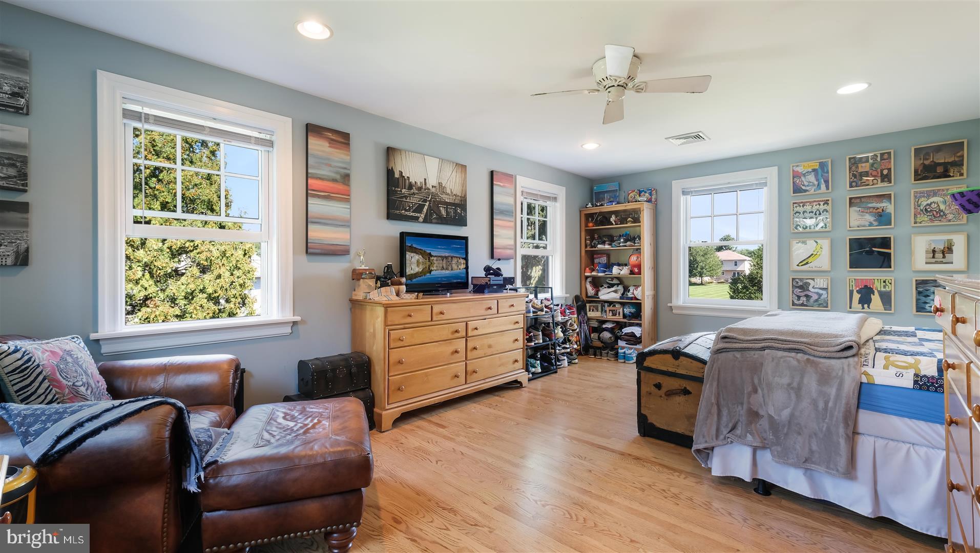 CLOVER CREST - Residential