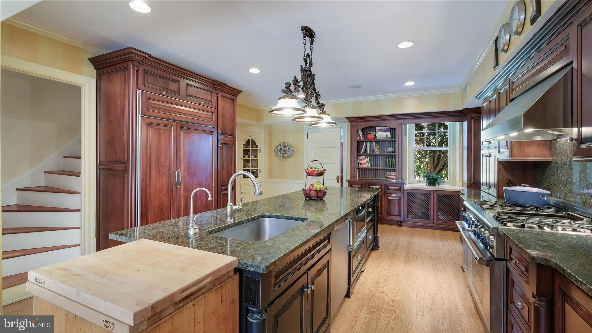 CLOVER CREST - Residential