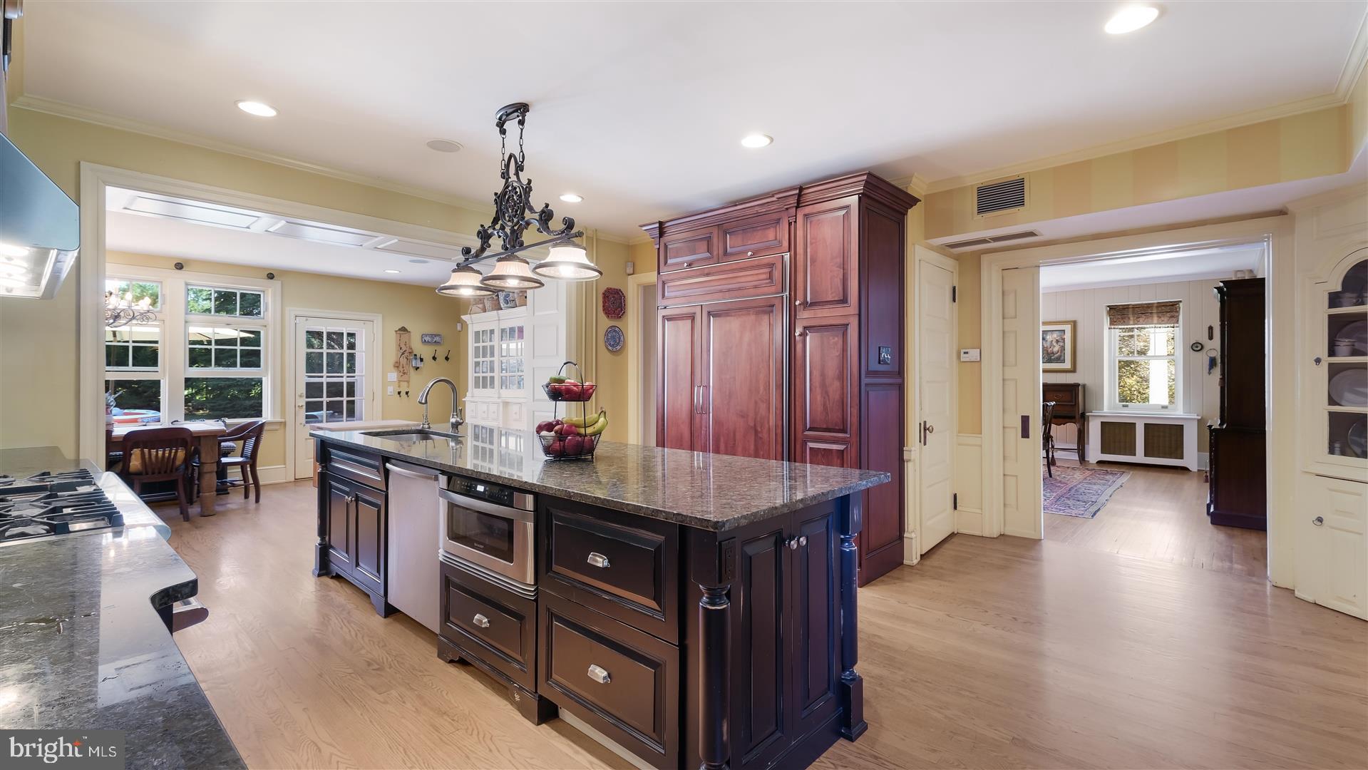 CLOVER CREST - Residential