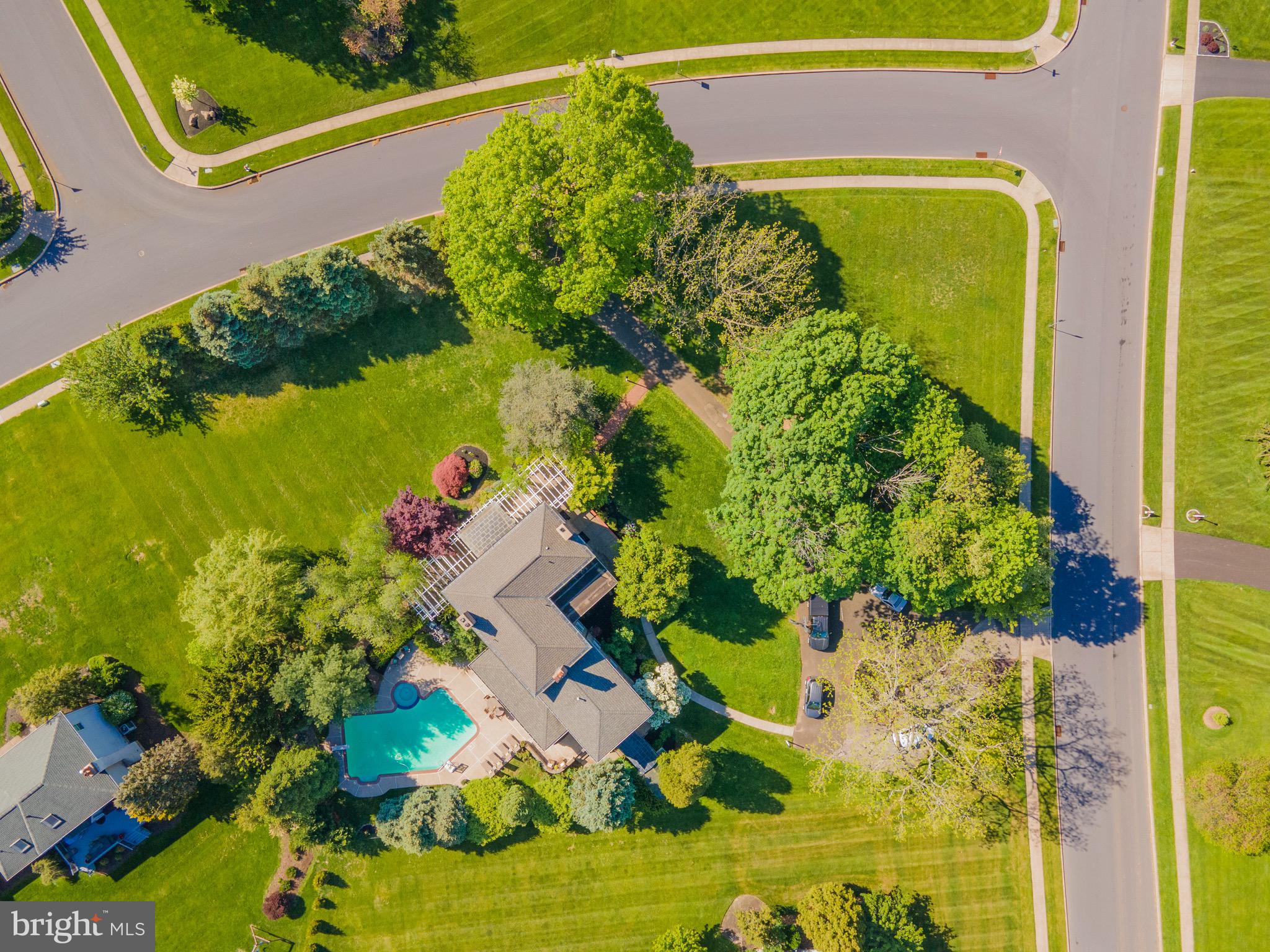 CLOVER CREST - Residential