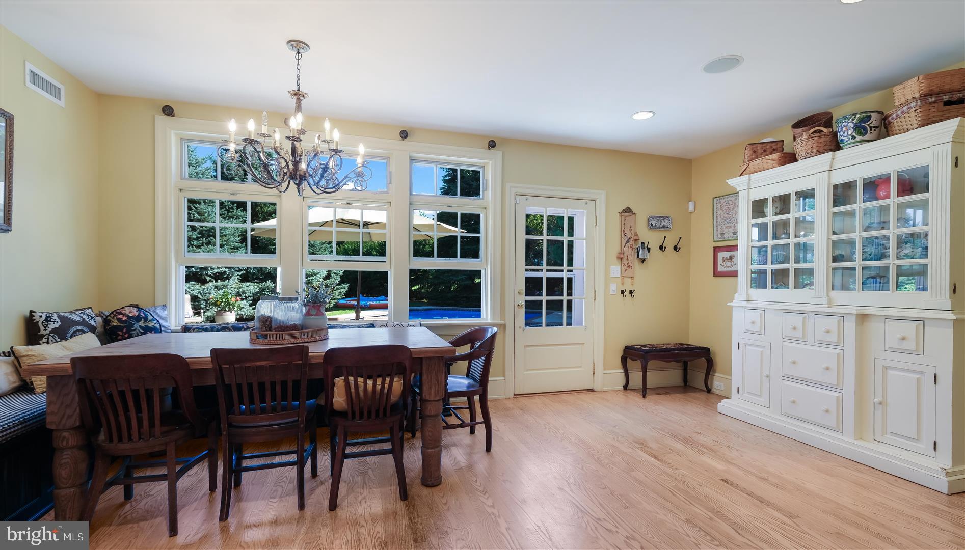 CLOVER CREST - Residential