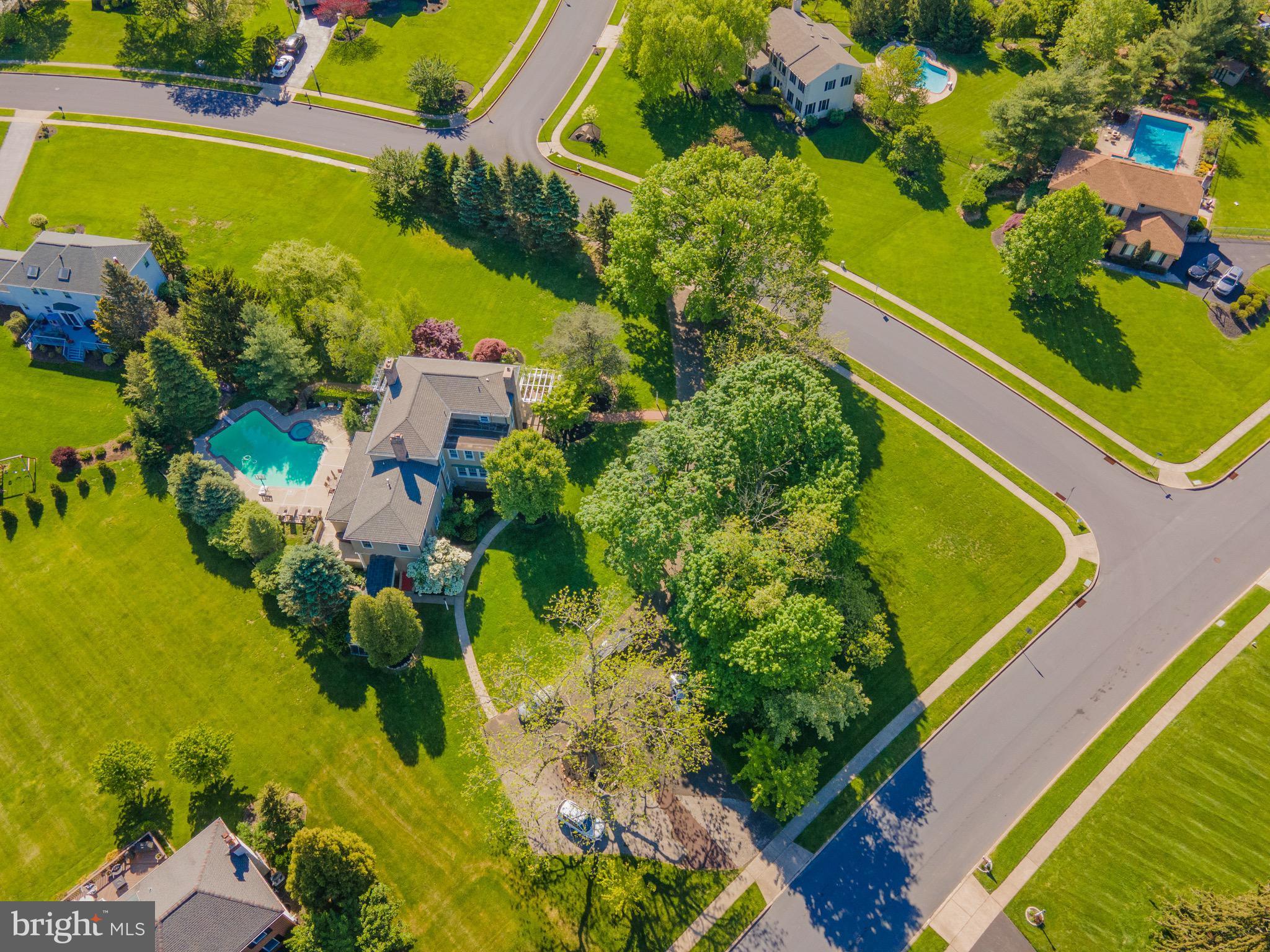 CLOVER CREST - Residential