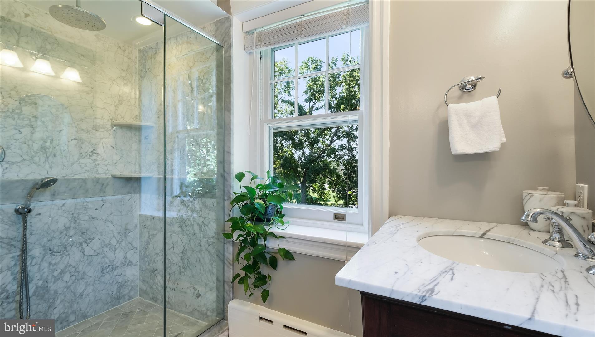 CLOVER CREST - Residential