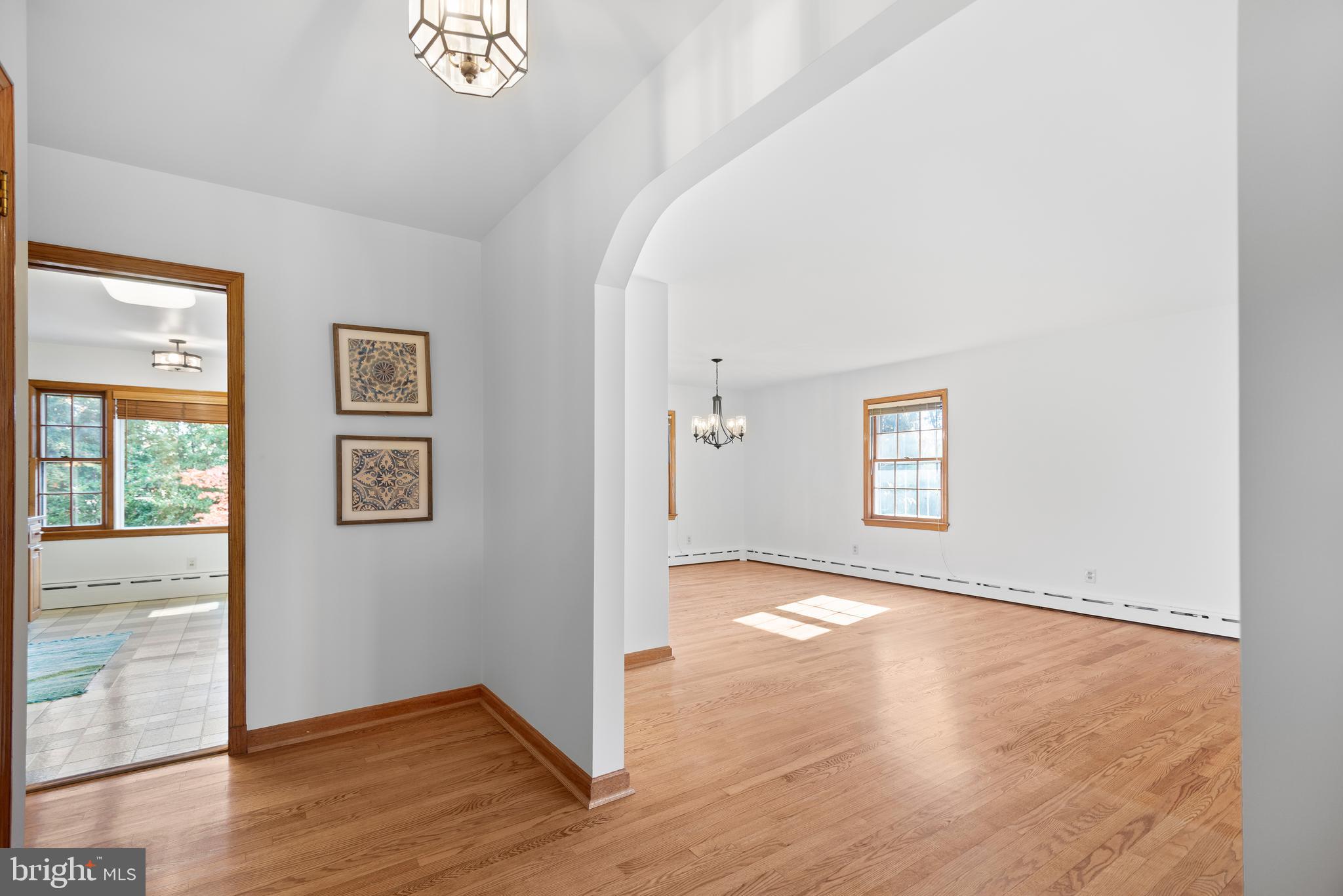 HILLANDALE HEIGHTS - Residential