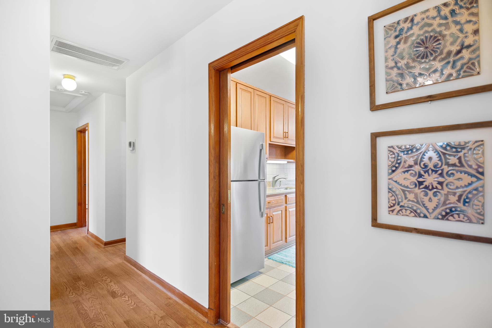 HILLANDALE HEIGHTS - Residential